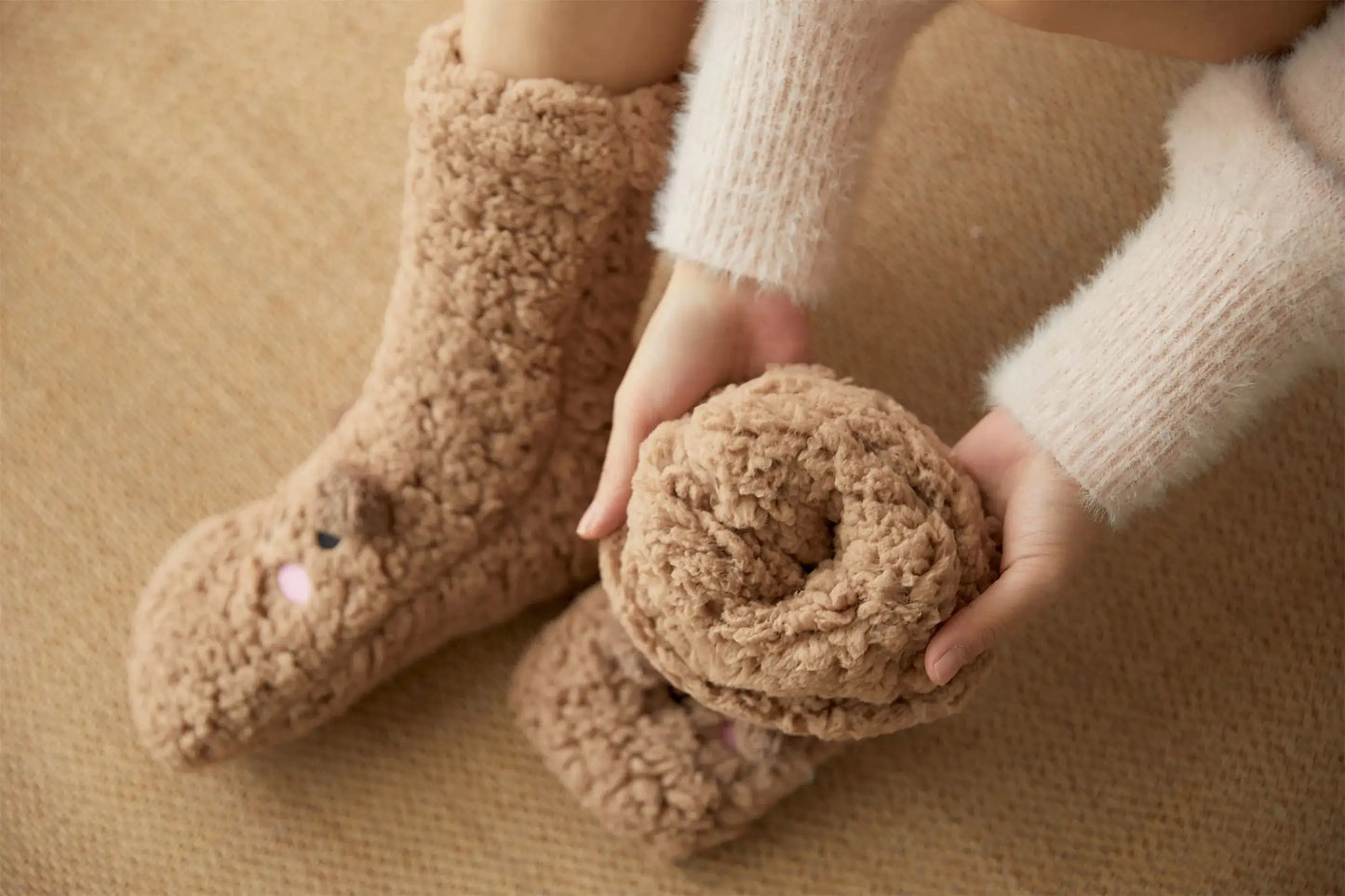 TWS Fuzzy Golden Doodle Slipper Socks